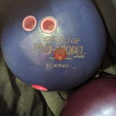 無料　ボーリングの玉の画像