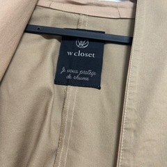 w closet ベージュ トレンチコートの画像
