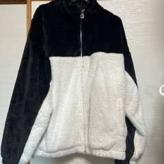 FILA レディース もこもこアウター L の画像