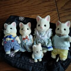 [美品]シルバニアファミリー(ネコ一家)