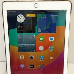 iPAD 第6世代　9.7インチ Wi-Fi+Cellularモ...