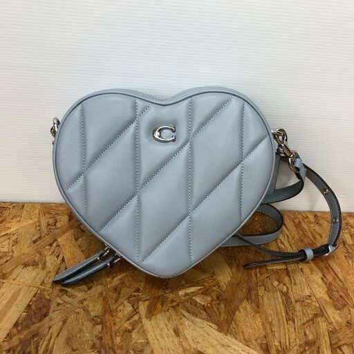 【A90】ショルダーバッグ CE725 COACH  ハートクロスボディ
