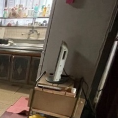 冷蔵庫360ℓ程のサイズ、動作品、彦根市稲枝町にて、非対面受け渡し、家の片付けしてます。