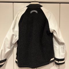 スタジャンの画像