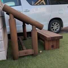 巨大な絵本　庭　遊具の画像