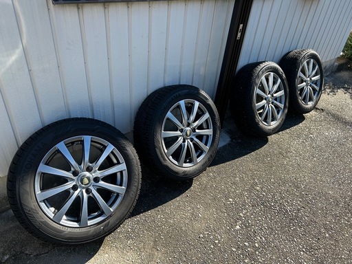 スタッドレス　ヨコハマiceGUARD ig60 205/55r16 ノア、ヴォクシー