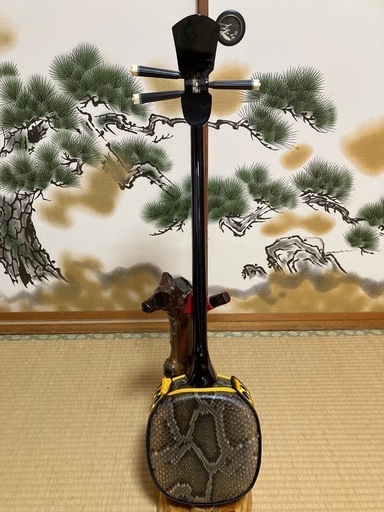 沖縄三線！貴重！知念大工型！本蛇皮！本張り！【一枚張り】⑤⑨ 沖縄三線！新品！貴重！知念大工型！本蛇皮、本張り (一枚張り)㉓