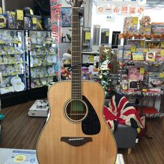 ヤマハ　アコースティックギター　FG820