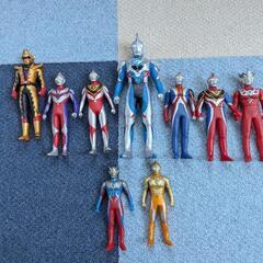 ウルトラマン　人形　処分値下げ