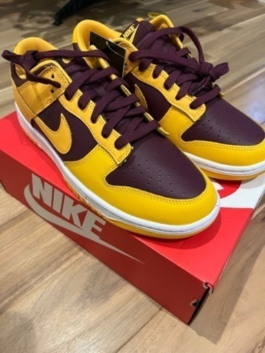 【新品】NIKEスニーカー 28.5cm