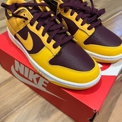 【新品】NIKEスニーカー 28.5cm
