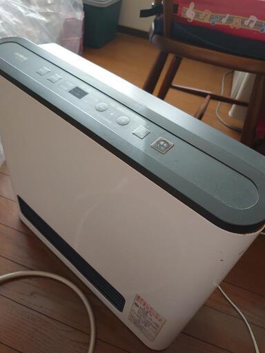 (ガスホース付き)ガスファンヒーター②