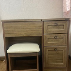 鏡台ドレッサーと椅子のセット　木目調ウッド