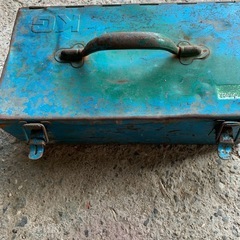 ビス入り　箱の画像