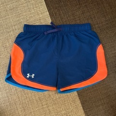 アンダーアーマー　ジュニア　ランニングショートパンツ