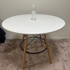 丸テーブル 白の画像