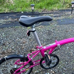 16インチ折りたたみ自転車の画像