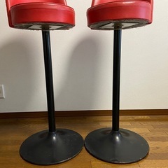 取引中！2脚セットバーチェア カウンターチェア レッドの画像