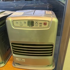 【石油ファンヒーター】冬　季節家電　暖房　