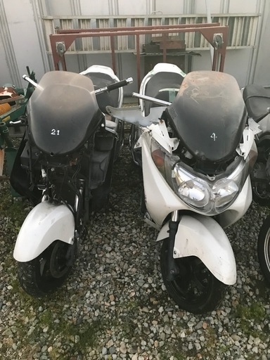 スズキ　部品取り　2台20000