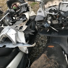 スズキ　部品取り　2台20000
の画像