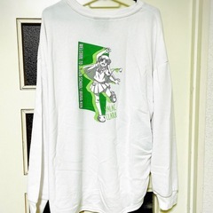 アニメ魔入りました!入間くん クララ トップス レディースM 紙タグ付き未着用 キャラクターTシャツ長袖 スウェット アベイル限定の画像