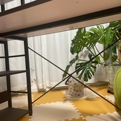 PCデスクとチェアのセット
の画像