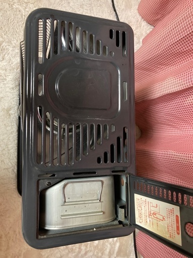 美品　石油ストーブ（グレー）②