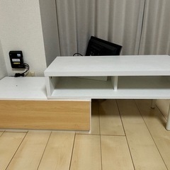 テレビ台（ローボード）