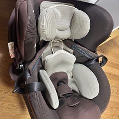 ［最終値下げ］エールべべ　チャイルドシートの画像