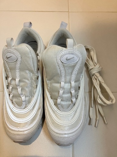 美品 NIKE ナイキ　エアマックス97 白 23cm