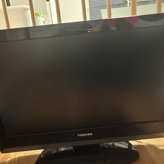 TOSHIBA REGZA 22V 