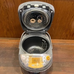 象印圧力IH炊飯ジャーNP-NF10型の画像
