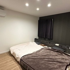 ダブルベッド
