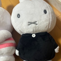 ミッフィー ぬいぐるみの画像