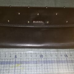 DIESEL　本革長財布　中古