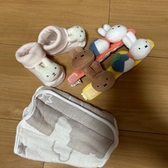 ベビーおもちゃand靴下