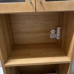 食器棚の画像