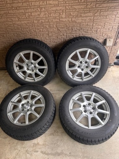 50プリウス　スタッドレス　195/65/15