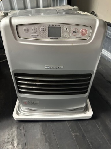 家電 季節、空調家電 ファンヒーター