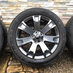 デリカD5ジャスパー純正ホイールタイヤセットの画像