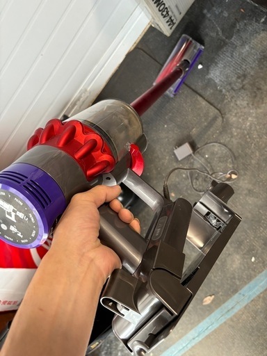Dyson V10 コードレス掃除機