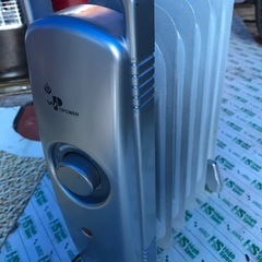 値下げました　　ミニオイルヒーター