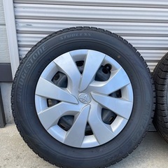 スタッドレス 4本 BLIZZAK VRX 165/70R14 ホイールカバー付