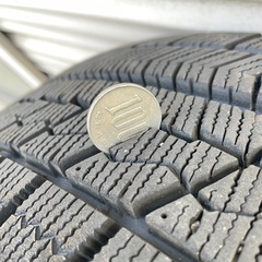 スタッドレス 4本 BLIZZAK VRX 165/70R14 ホイールカバー付