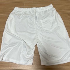 本日削除【新品】エッセンシャルズ メッシュ ハーフパンツの画像
