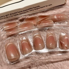 ピンク💗 ラメ ネイルチップ シール付き💅の画像