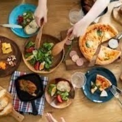 定期的にパーティーしてます！😊