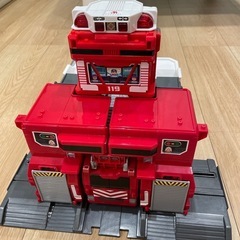 トミカ　FIRE STATION