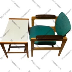 緑と白　デスク　チェアセット